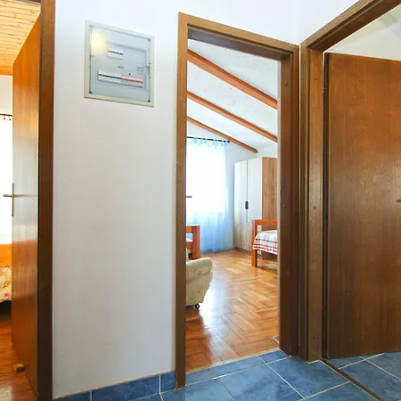 Appartement Otmar 1224 Premantura