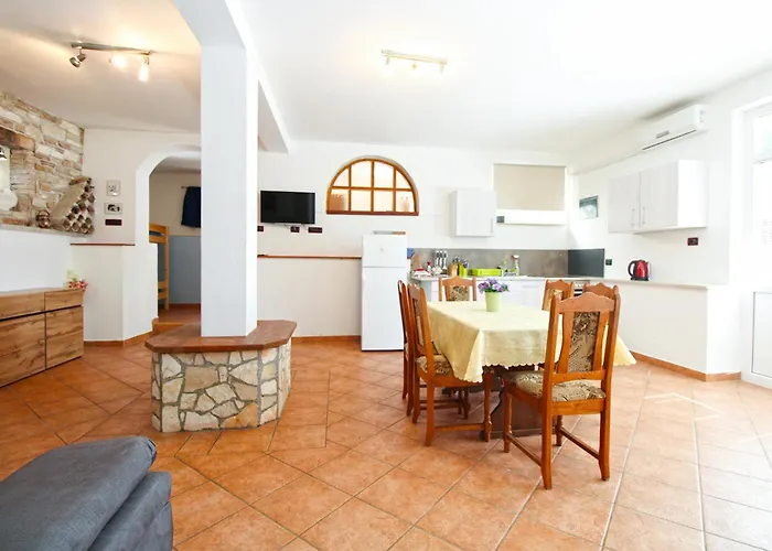 Apartment Otmar 1224