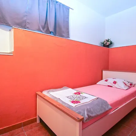 Otmar 1224 Lejlighed