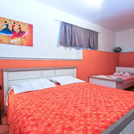 Otmar 1224 Apartment Premantura